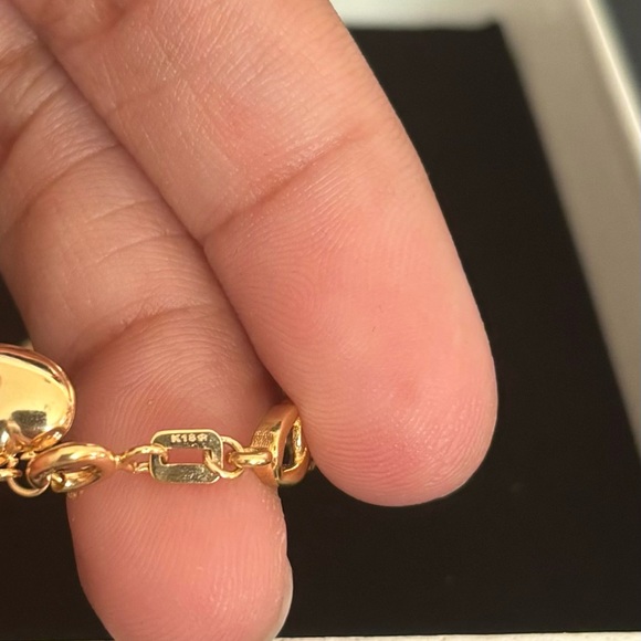 - SOLD- Solid 18k Japan Gold - Half Bangle Bracelet w/ Hearts Charm - Picture 3 of 4